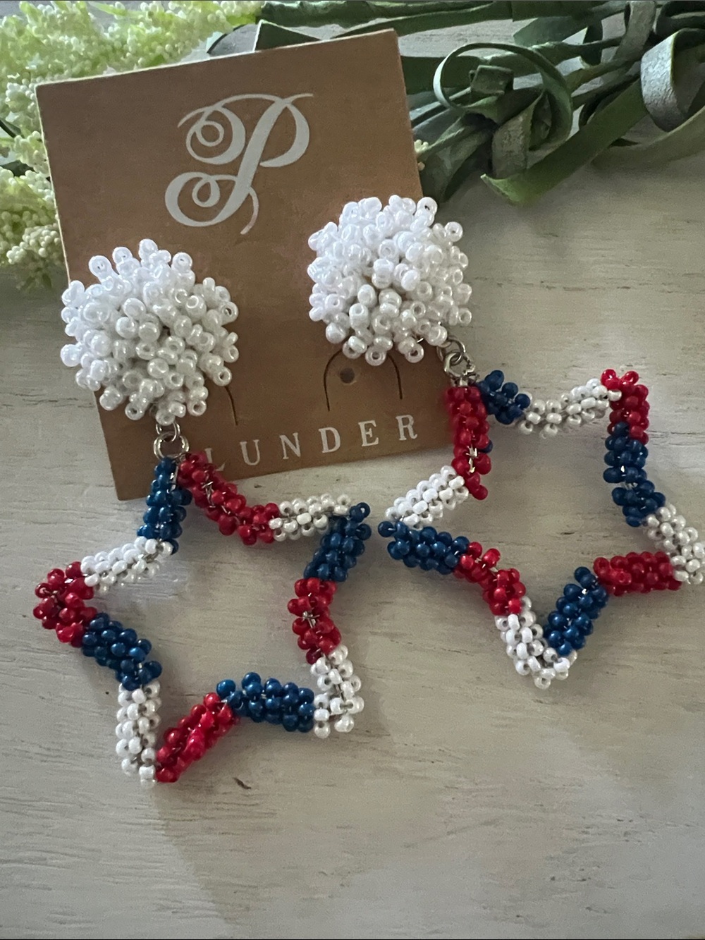 Plunder star stud dangle earrings